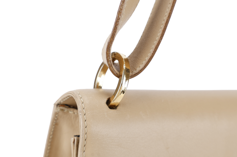 SALVATORE FERRAGAMO GANCINI SHOULDER BAG BEIGE LEATHER GOLD HARDWARE WITH DUST COVER