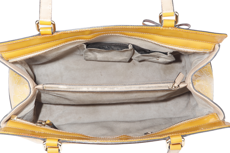 GUCCI GUCCISSIMA MAYFAIR (257612) YELLOW PATENT LEATHER SILVER HARDWARE WITH DUST COVER