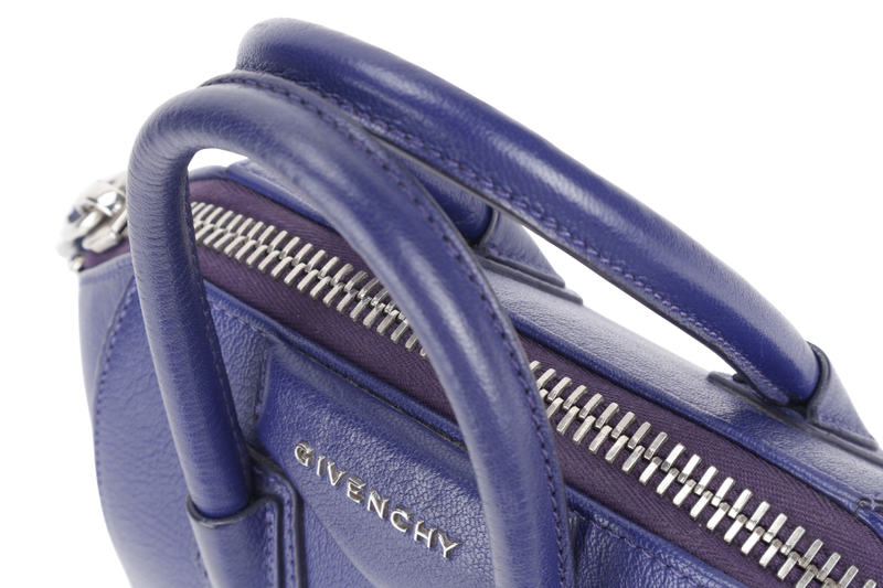 GIVENCHY ANTIGONA SMALL BLUE LEATHER SILVER HARDWARE WITH STRAPS AND DUST COVER