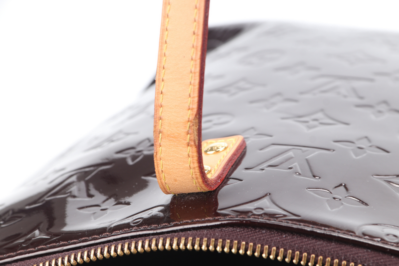 LOUIS VUITTON M93589 BELLEVUE GM AMARANTE VERNIS LEATHER GOLD HARDWARE WITH DUST COVER