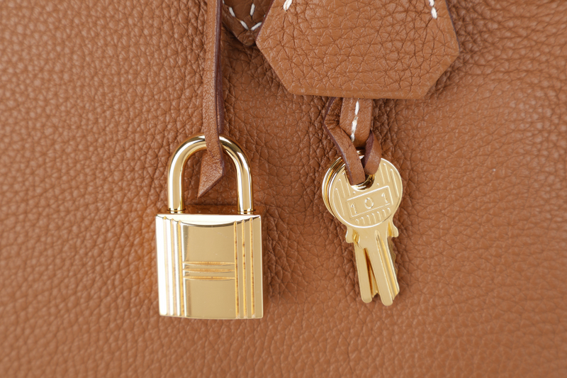 HERMES BIRKIN 25 GOLD TOGO GOLD HARDWARE STAMP X (2016} WITH LOCK & KEYS, RAINCOAT AND DUST COVER