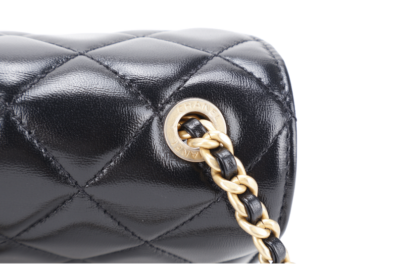 CHANEL QUILTED FLAP CLUTCH BAG SHINY BLACK LAMBSKIN GOLD HARDWARE (E210xxxx) WITH DUST COVER, BOX AND PAPER BAG