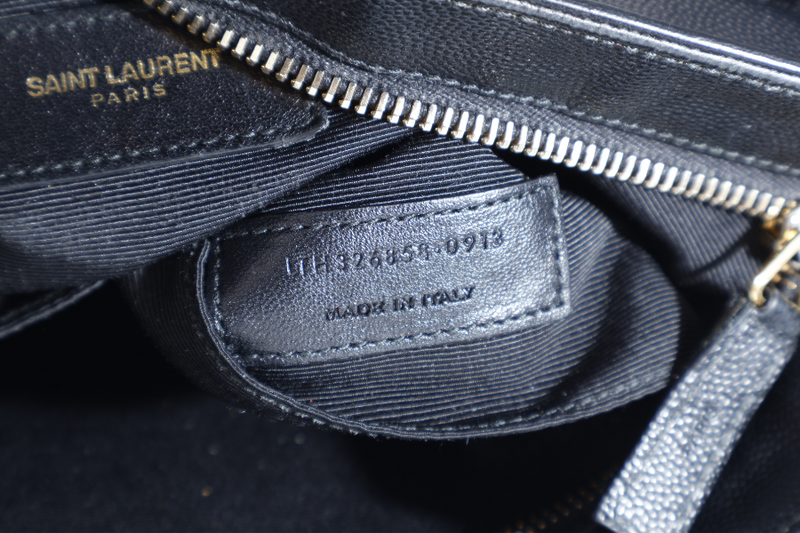 YVES SAINT LAURENT (YSL) FLAT MESSENGER BAG BLACK CALF LEATHER GOLD HARDWARE WITH CARD