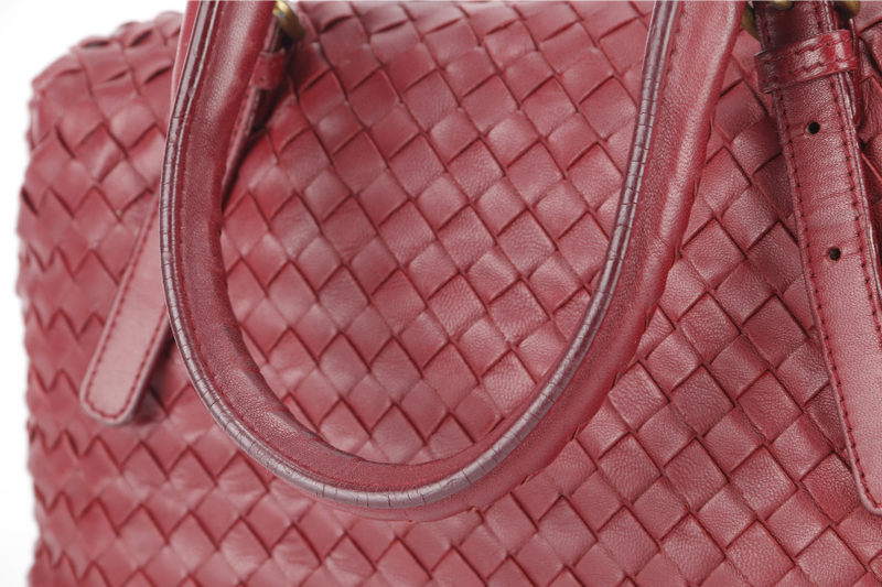 BOTTEGA VENETA BOSTON BAG MEDIUM RED LEATHER GOLD HARDWARE NO DUST COVER