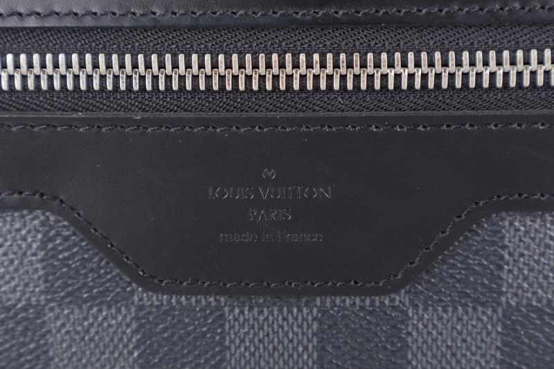 LOUIS VUITTON N58029 DANIEL MM DAMIER GRAPHITE CANVAS SILVER HARDWARE NO DUST COVER