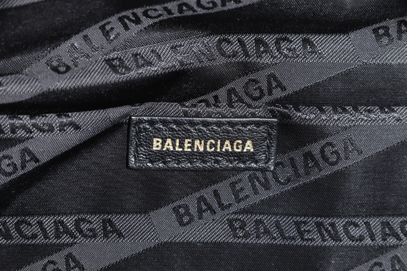 BALENCIAGA SOUVENIR BELT BAG BLACK CALF LEATHER GOLD HARDWARE WITH DUST COVER