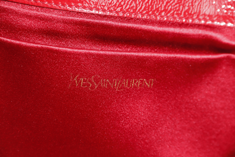 YVES SAINT LAURENT (YSL) BELLE DE JOUR CLUTCH (203855 467891) RED PATENT LEATHER & GOLD HARDWARE WITH DUST COVER