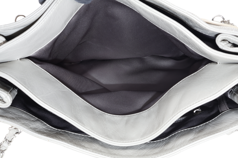 CHANEL MADEMOISELLE LOCK EAST WEST (1257xxxx) SHOPPING TOTE GREY CALFSKIN SILVER HARDWARE NO DUST COVER
