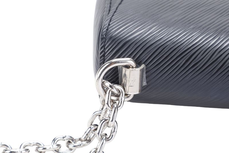 LOUIS VUITTON M21118 TWIST LOCK BLACK PM EPI LEATHER SILVER HARDWARE WITH MIRROR NO DUST COVER