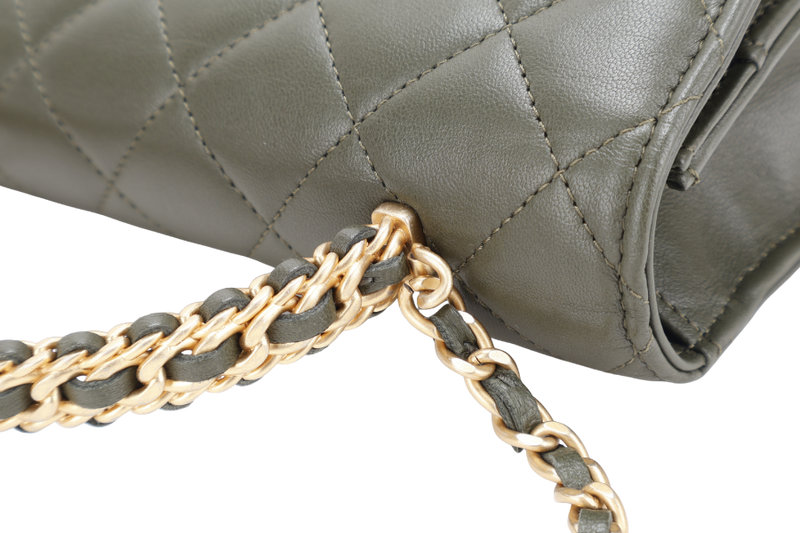 CHANEL PICK ME UP TOP HANDLE WOC GREEN LAMBSKIN GOLD HARDWARE (P45Txxxx) WITH DUST COVER, BOX AND PAPER BAG