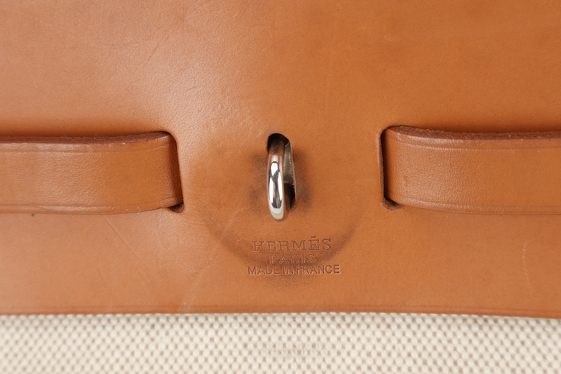 HERMES HERBAG SHOULDER BAG IN BEIGE CANVAS AND BROWN LEATHER STAMP D SQUARE (YEAR 2000) SILVER HARDWARE WITH DUST COVER