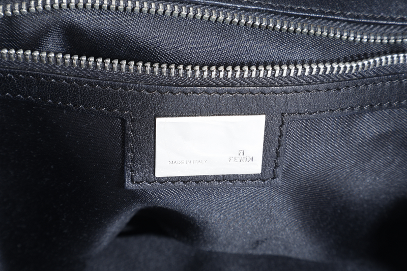 FENDI BLACK LEATHER SHOULDER BAG SILVER HARDWARE NO DUST COVER