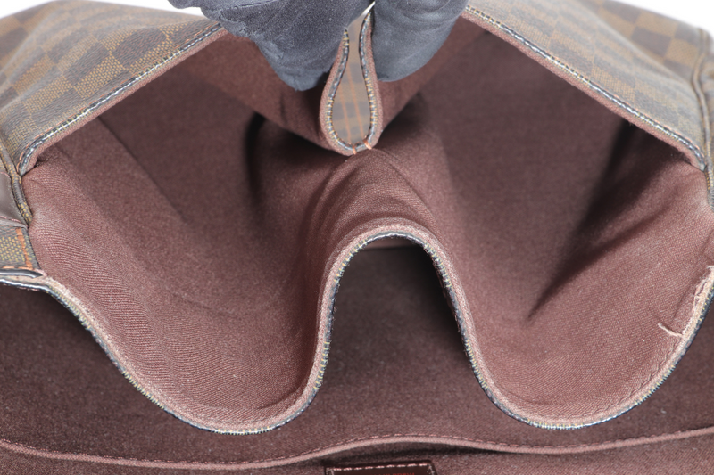 LOUIS VUITTON DAMIER EBENE MESSENGER BAG GOLD HARDWARE NO DUST COVER