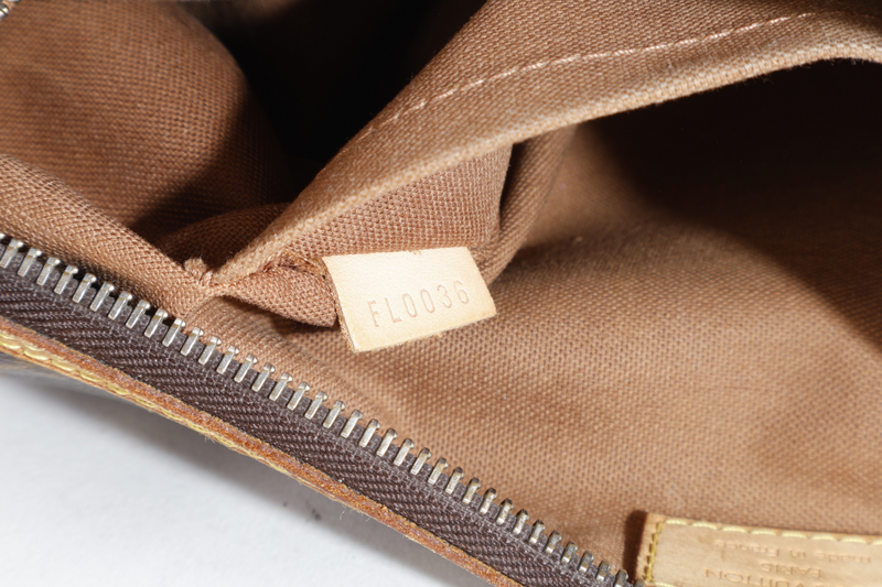 LOUIS VUITTON TIKAL GM SHOULDER BAG (M40077) MONOGRAM CANVAS GOLD HARDWARE NO DUST COVER