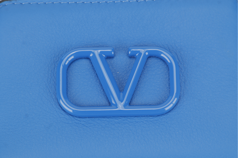 VALENTINO GARAVANI BLUE LEATHER V LOGO CAMERA CROSSBODY BAG RUTHENIUM HARDWARE WITH STRAPS, DUST COVER AND BOX