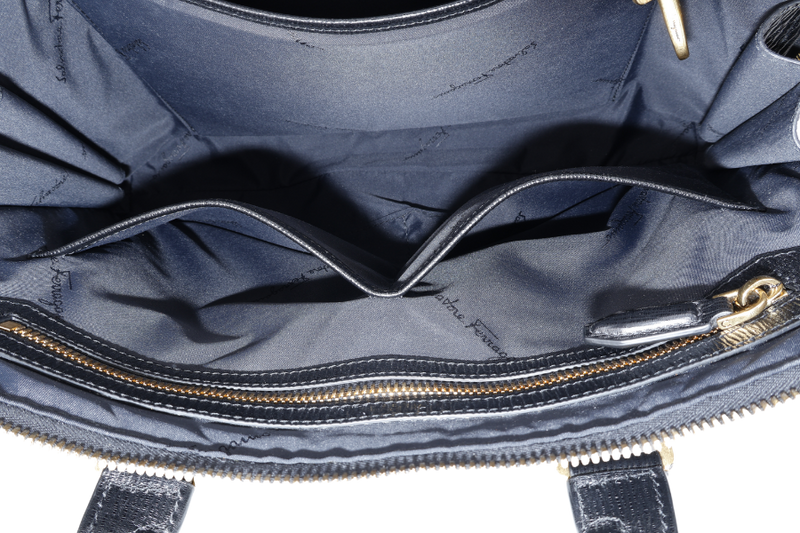SALVATORE FERRAGAMO RIVIVAL 3.0 BLACK LEATHER BRIEFCASE GOLD HARDWARE NO DUST COVER