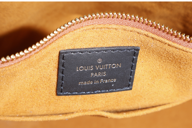 LOUIS VUITTON M44325 ON THE GO GM BLACK EMPREINTE LEATHER GOLD HARDWARE NO DUST COVER