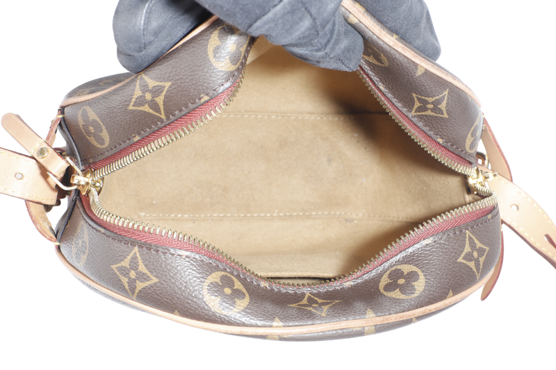 LOUIS VUITTON BOITE CHAPEAU SOUPLE MM BROWN MONOGRAM CANVAS GOLD HARDWARE WITH DUST COVER