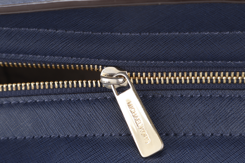 MICHAEL KORS SELMA NAVY SAFFIANO LEATHER SATCHEL BAG GOLD HARDWARE WITH STRAPS AND DUST COVER