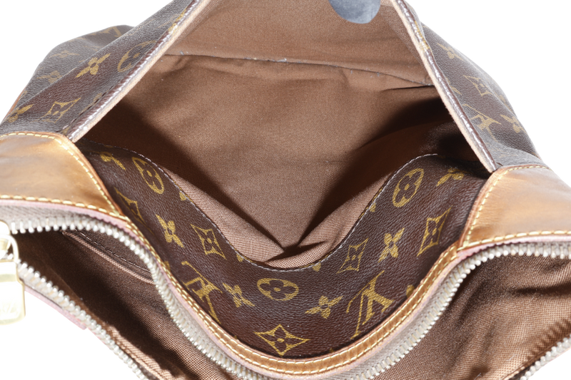 LOUIS VUITTON ODEON M56390 MONOGRAM CANVAS GOLD HARDWARE WITH DUST COVER