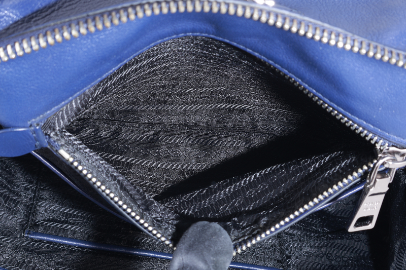 PRADA BR4998 BLUE LARGE LEATHER BOSTON BAG SILVER HARDWARE WITH KEYS & LOCK NO DUST COVER