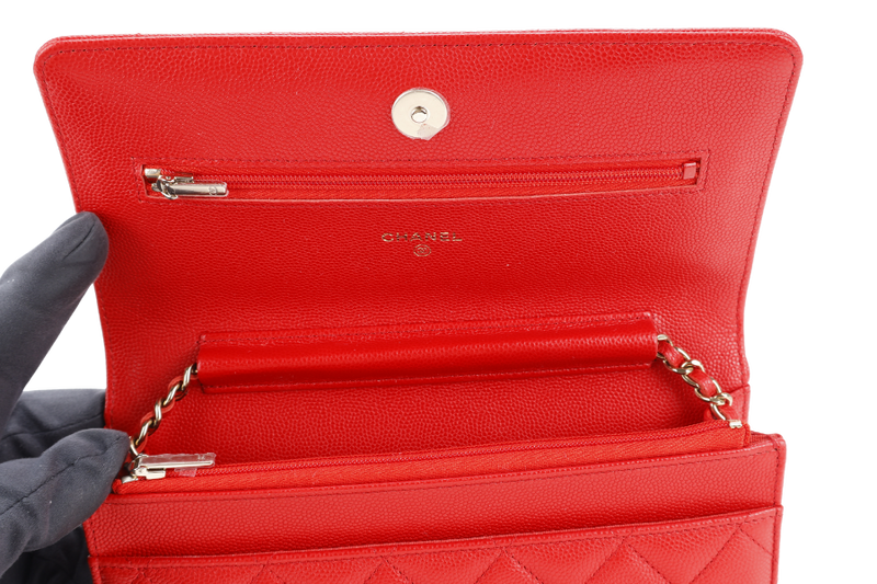 CHANEL CLASSIC WOC RED CAVIAR GOLD HARDWARE (GA17xxxx) WITH DUST COVER, BOX AND PAPER BAG