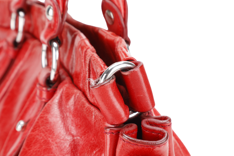 MIU MIU BAULETTO VITELLO LUX ROSSO RED LEATHER SILVER HARDWARE WITH STRAPS AND DUST COVER