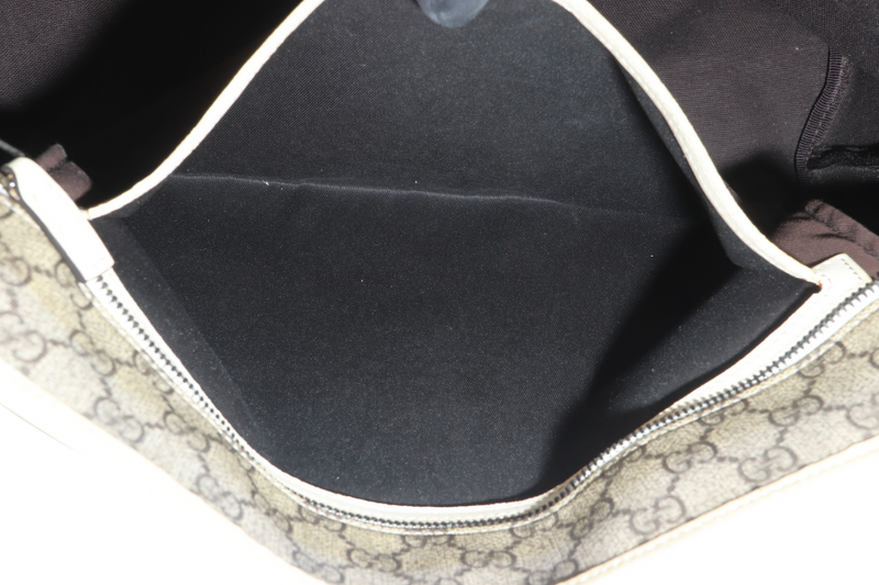 GUCCI GG SUPREME WHITE CANVAS TOTE WITH DUST COVER
