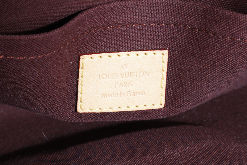 LOUIS VUITTON M40718 FAVORITE CROSSBODY BAG MM MONOGRAM CANVAS GOLD HARDWARE WITH DUST COVER AND BOX