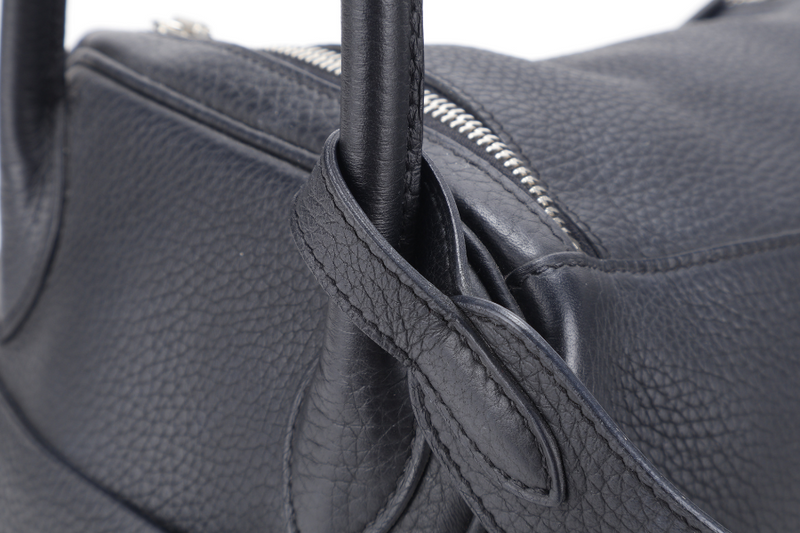 HERMES LINDY 30 BLACK CLEMENCE LEATHER PALLADIUM HARDWARE [STAMP X ( YEAR 2016)] WITH DUST COVER