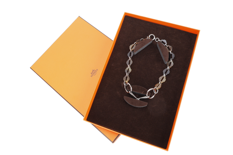 HERMES BUFFALO HORN AND LACQUER NECKLACE WITH BOX