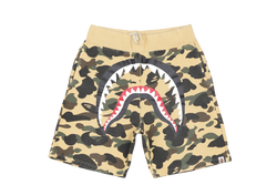A BATHING APE BAPE 1ST CAMO SHARK SWEAT SHORTS SIZE L