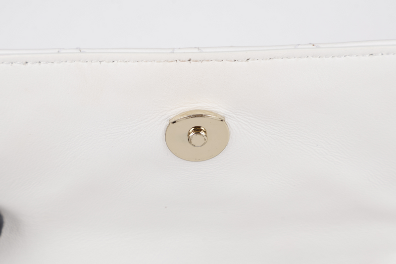 VERSACE MEDUSA SMALL WHITE NAPPA QUILTED LEATHER CROSSBODY GOLD HARDWARE WITH DUST COVER
