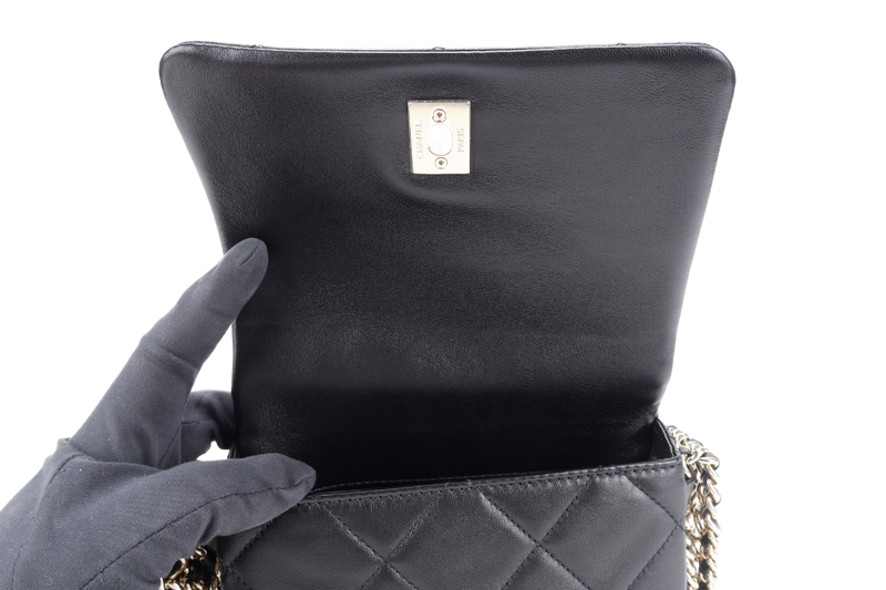 CHANEL CHAIN AROUND SHOULDER BAG (NPL1xxxx) BLACK LAMBSKIN GOLD HARDWARE WITH DUST COVER, BOX AND PAPER BAG