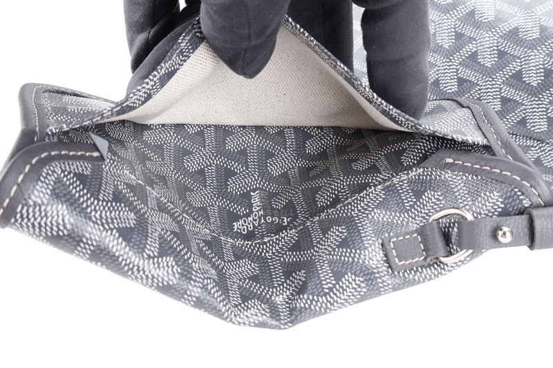 GOYARD GOYARDINE BOHEME HOBO GREY COLOR WITH POUCH NO DUST COVER