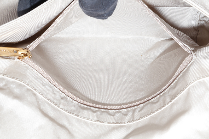 SALVATORE FERRAGAMO PINK CANVAS LEATHER CROSSBODY BAG GOLD HARDWARE NO DUST COVER