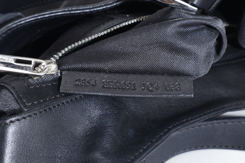 FENDI BLACK LEATHER SHOULDER BAG SILVER HARDWARE NO DUST COVER