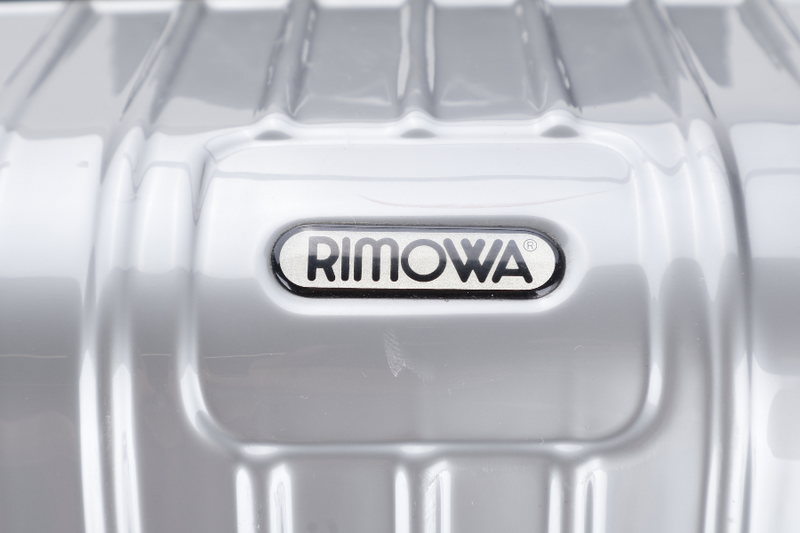 RIMOWA CHECK IN LUGGAGE 29_ GREY POLYCARBONATE BLACK HARDWARE