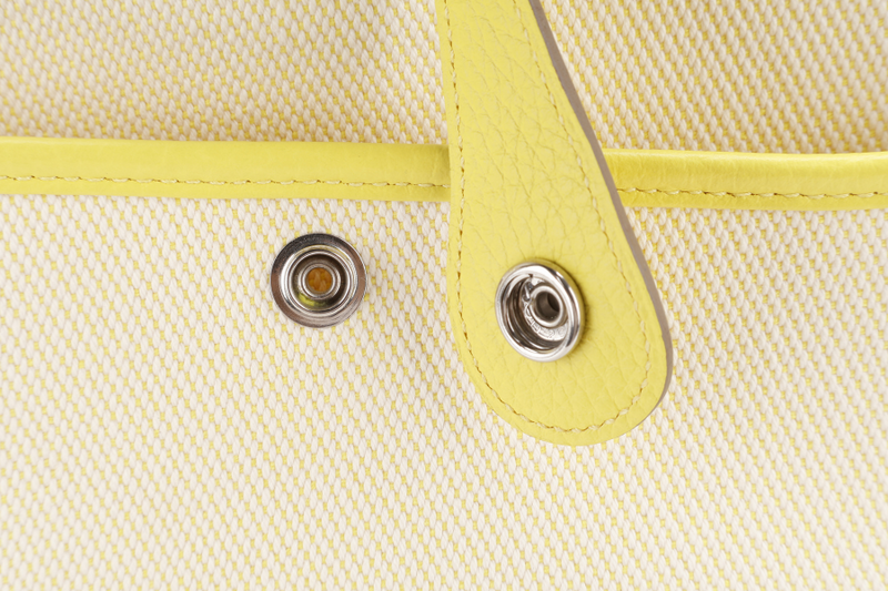 HERMES EVELYNE PM ECRU TOILE LIME YELLOW COLOR STAMP Y (YEAR 2020) WITH STRAP, DUST COVER, BOX AND PAPER BAG