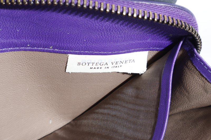 BOTTEGA VENETA LONG WALLET INTRECCIATO PURPLE LEATHER GOLD HARDWARE WITH DUST COVER AND BOX