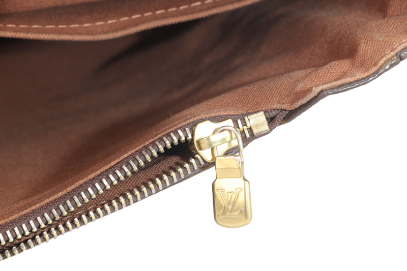 LOUIS VUITTON MM NOBOURG SHOULDER BAG MONOGRAM CANVAS WITH GOLD HARDWARE NO DUST COVER