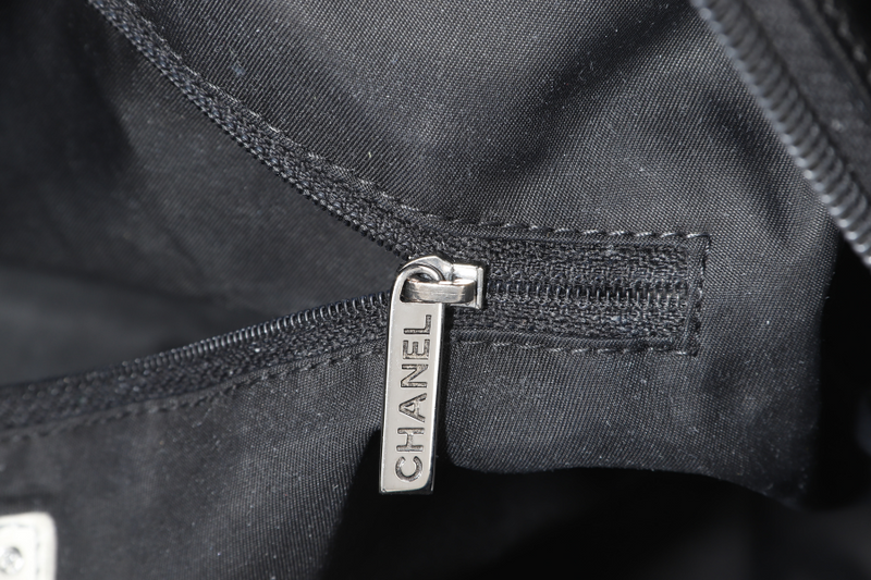 CHANEL PARIS BIARRITZ TOTE BAG (1139xxxx) LARGE BLACK CALFSKIN SILVER HARDWARE NO DUST COVER