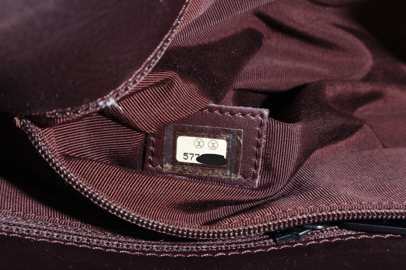CHANEL VINTAGE DARK BROWN LEATHER HOBO BAG (577xxxx) NO CARD, NO DUST COVER