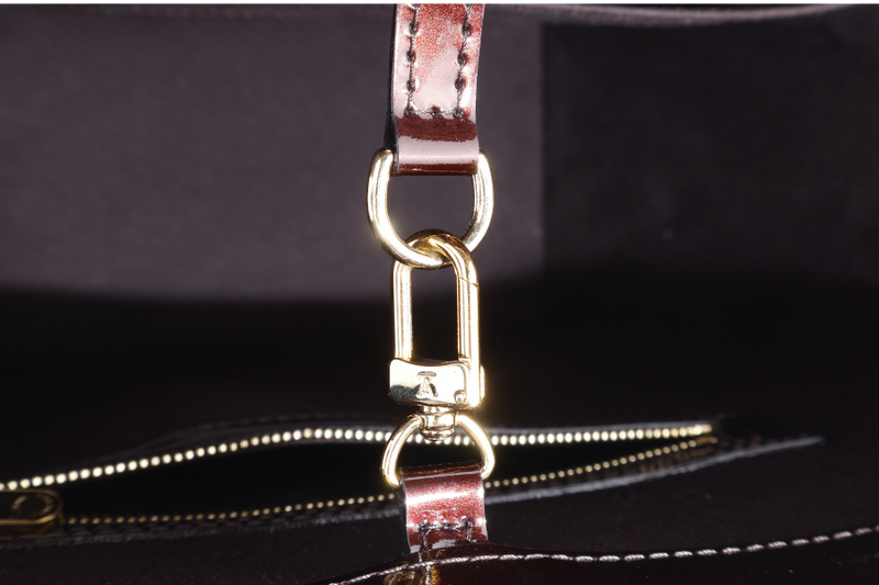 LOUIS VUITTON M91567 AVALON MM AMARANTE MONOGRAM VERNIS LEATHER GOLD HARDWARE WITH DUST COVER
