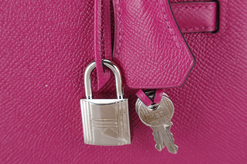 HERMES KELLY 25 SELLIER ROSE POUPRE EPSOM SILVER HARDWARE STAMP A (2017) WITH DUST COVER, LOCK & KEYS, STRAPS AND RAINCOAT