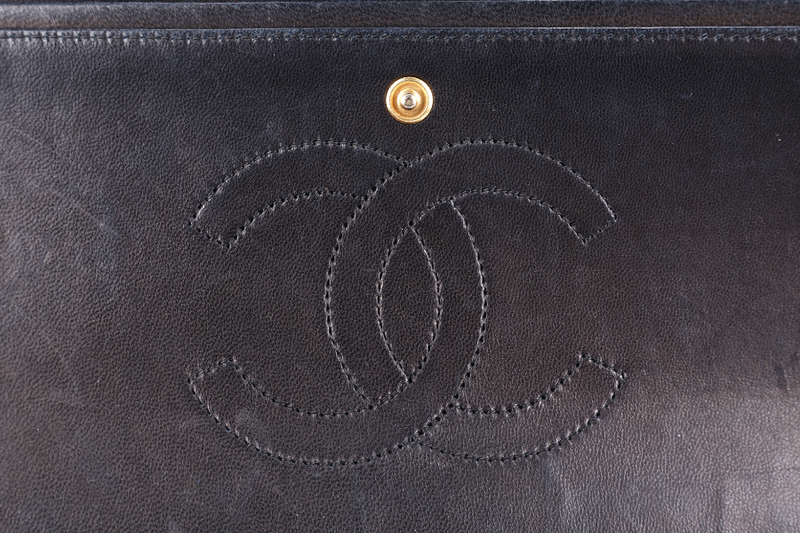 CHANEL VINTAGE BLACK LAMBSKIN JERSEY CHAIN NO CARD WITH DUST COVER