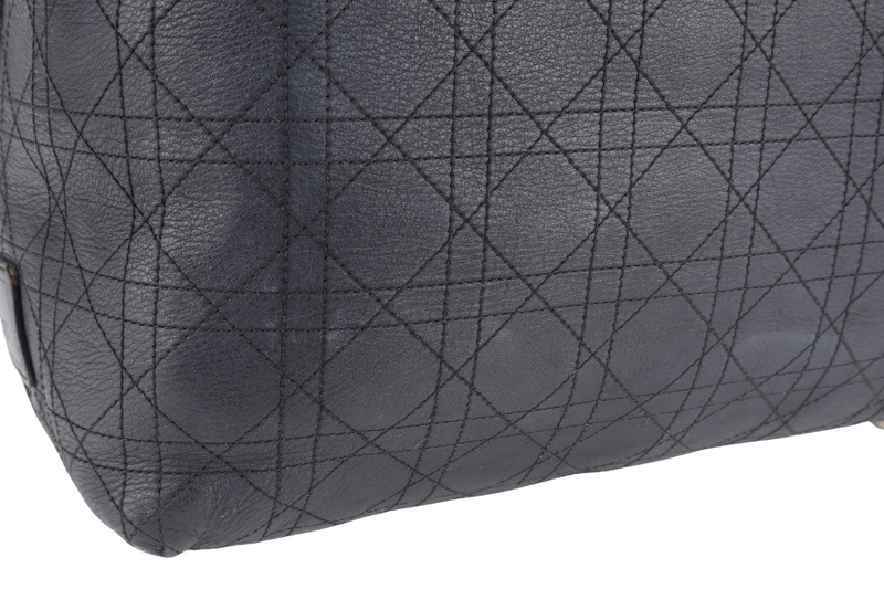 CHRISTIAN DIOR SHOULDER BAG (03-BM-1014) BLACK CANNAGE PATTERNED LEATHER SILVER HARDWARE NO DUST COVER