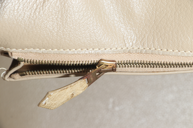 HERMES BIRKIN HAC 32 OSTRICH PARCHEMIN GOLD HARDWARE STAMP C (YEAR 1999) WITH KEYS, LOCK AND DUST COVER