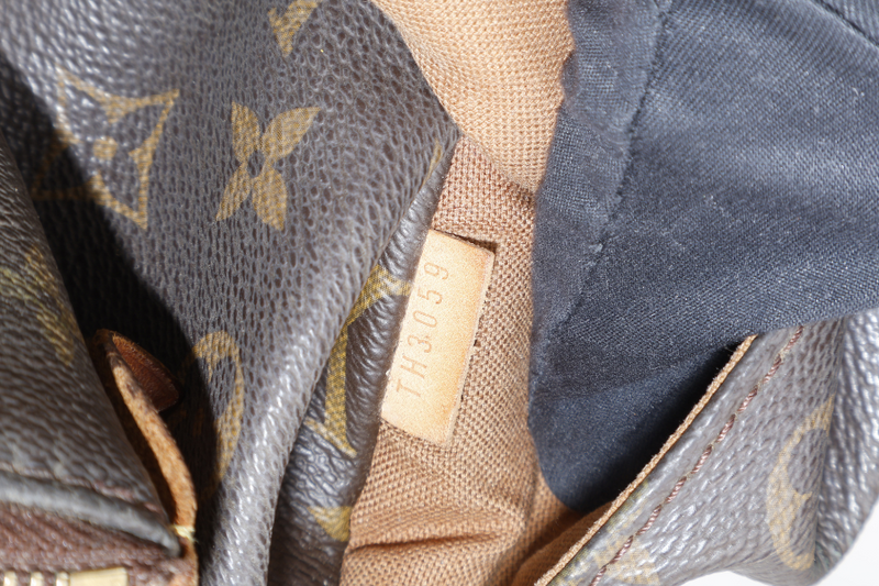 LOUIS VUITTON M56688 TOTALLY PM MONOGRAM CANVAS GOLD HARDWARE WITH DUST COVER