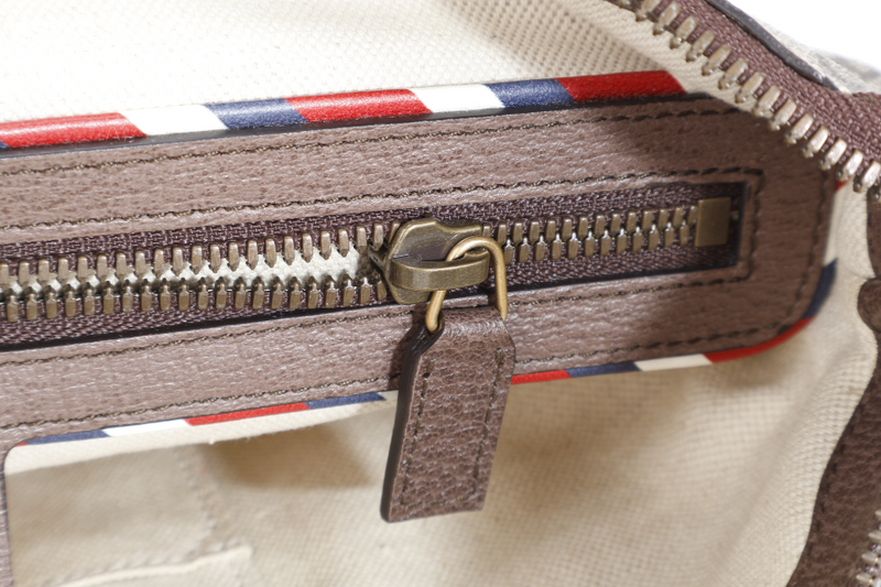 GUCCI ZIP GG SUPREME MESSENGER BAG BROWN CANVAS GOLD HARDWARE NO DUST COVER